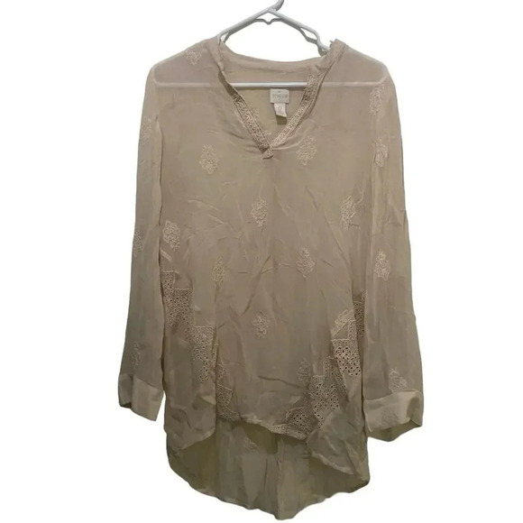 Chico's Tan Long Sleeve V-Neck Lace Viscose Blouse Tops Size 0 - Picture 1 of 6